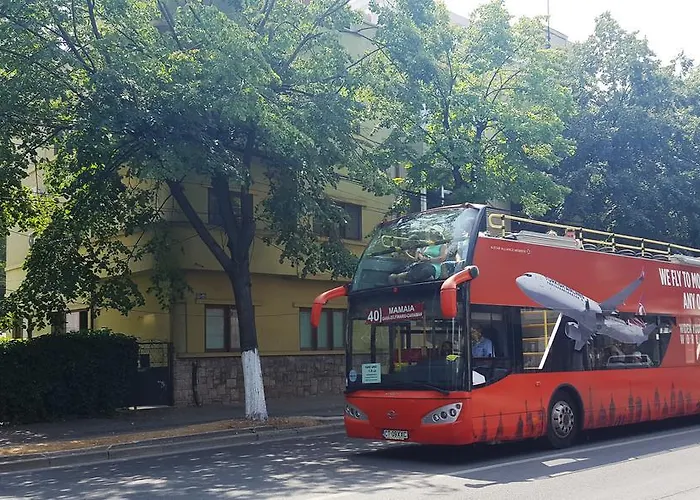 Vila 33 * Constança